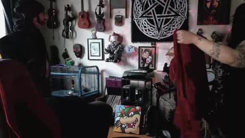 Snapshot of skarlet_the_undead chatting on March 13, 2026, 10:38 pm Skarlet The Undead online show from March 13, 2026, 10:38 pm