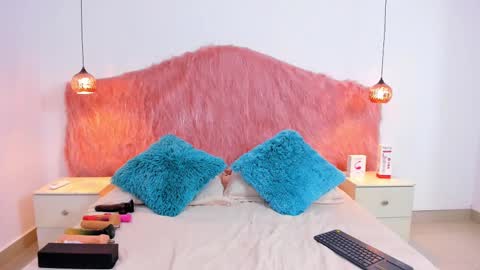 skarletruiz online show from October 1, 2025, 8:37 pm