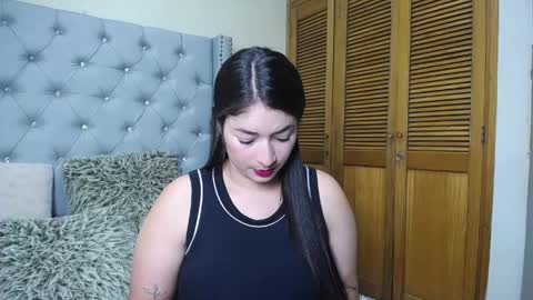 skarlett_36 online show from April 22, 2026, 12:50 pm