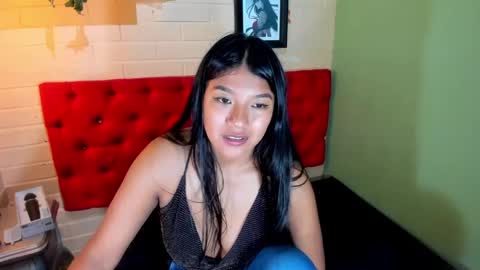 Skarlet online show from March 12, 2025, 7:06 pm