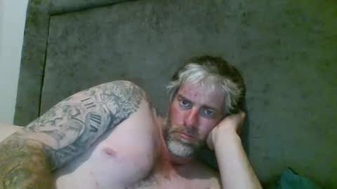 Snapshot of skataz89999 chatting on November 17, 2025, 9:26 am AJAY online show from November 17, 2025, 9:26 am