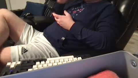 Snapshot of skilledstroker chatting on February 2, 2025, 4:15 am skilledstroker online show from February 2, 2025, 4:15 am