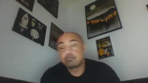 skinboys online show from January 11, 2025, 8:43 am