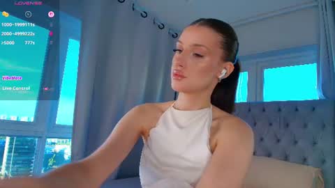 Snapshot of skinny_alice chatting on June 23, 2026, 11:08 am Alice GMT 2 Mon Tues Thur Fri Sun 0300am-0900am online show from June 23, 2026, 11:08 am