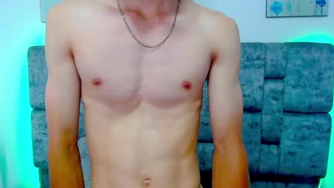 skinny_bigcock20 online show from March 1, 2025, 10:42 pm