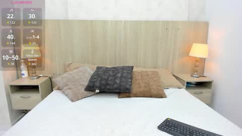 Emily Rojas online show from September 30, 2025, 8:03 pm