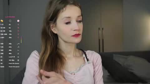 Emily online show from October 20, 2025, 4:51 pm