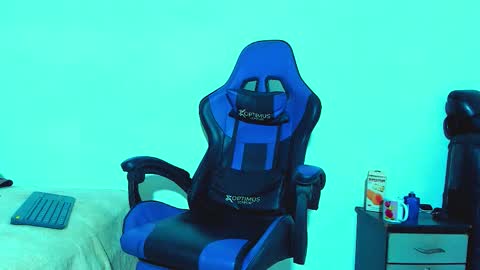 Snapshot of skinny_marked chatting on October 31, 2025, 4:19 pm skinny marked online show from October 31, 2025, 4:19 pm