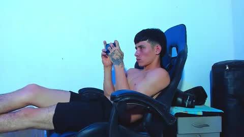 skinny marked online show from December 13, 2025, 7:53 pm