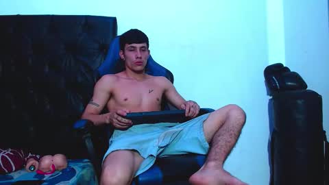 skinny marked online show from January 15, 2026, 6:11 pm