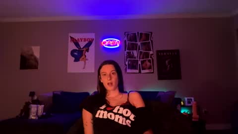 skinnyangel21 online show from July 11, 2026, 3:20 am