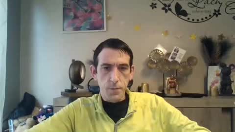 SkinnyBigCock2 online show from February 10, 2025, 9:14 am