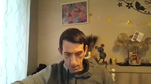 SkinnyBigCock2 online show from February 11, 2025, 8:15 am