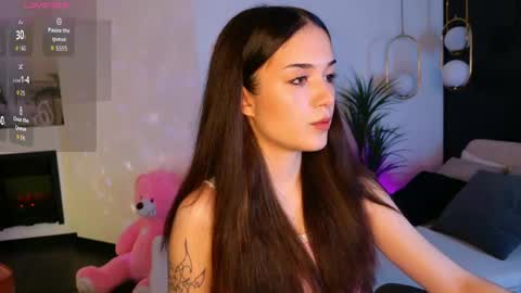 Snapshot of skinnyellie chatting on May 10, 2026, 7:30 pm Ellie online show from May 10, 2026, 7:30 pm