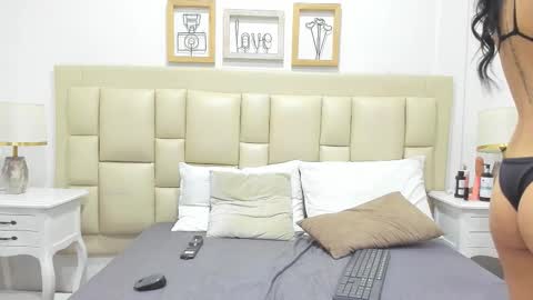 SkinnyGirl online show from October 11, 2025, 7:34 pm