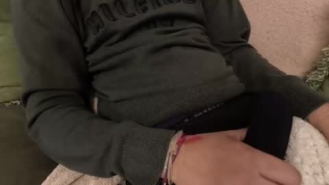 Snapshot of skinnyguyfun chatting on March 20, 2026, 7:41 pm skinnyguyfun online show from March 20, 2026, 7:41 pm