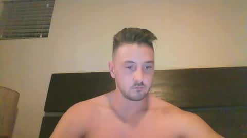 Snapshot of skinnyguylongdick1 chatting on October 18, 2025, 1:52 am skinnyguylongdick1 online show from October 18, 2025, 1:52 am