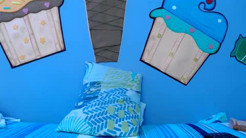 Snapshot of skinnykalitzo18 chatting on October 1, 2025, 10:21 am skinny online show from October 1, 2025, 10:21 am