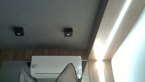 Snapshot of skinnykittencam chatting on September 20, 2025, 2:34 am skinnykittencam online show from September 20, 2025, 2:34 am