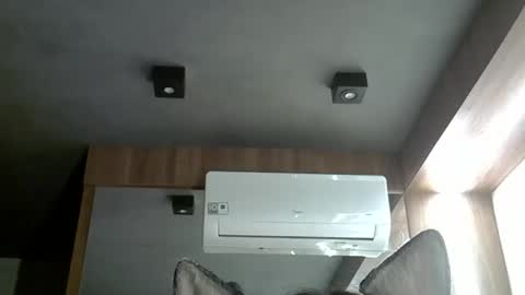 Snapshot of skinnykittencam chatting on October 16, 2025, 12:33 am skinnykittencam online show from October 16, 2025, 12:33 am