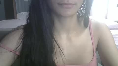 skinnykittencam online show from May 23, 2026, 3:34 am
