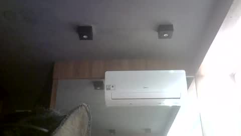 skinnykittencam online show from August 1, 2026, 10:36 am