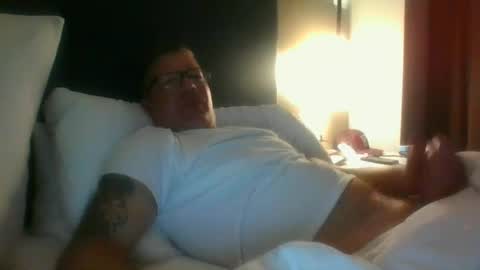 Snapshot of skinnymeat858205 chatting on June 16, 2026, 6:05 am skinnymeat858205 online show from June 16, 2026, 6:05 am