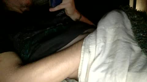 Snapshot of skinnypole6 chatting on July 1, 2026, 4:40 pm skinnypole6 online show from July 1, 2026, 4:40 pm
