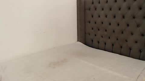 Snapshot of skinnytrans69 chatting on October 5, 2025, 6:56 am skinnytrans69 online show from October 5, 2025, 6:56 am