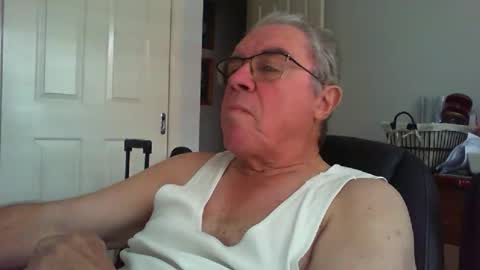 Skipper1970 online show from April 6, 2026, 1:25 am