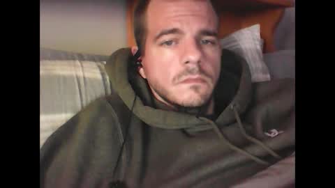 Easy-E online show from October 8, 2025, 2:36 pm