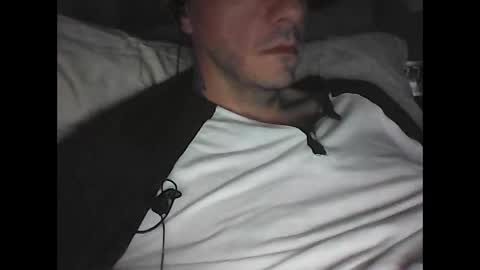 Easy-E online show from October 19, 2025, 2:07 pm