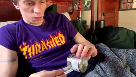 Skittles online show from March 14, 2026, 6:13 pm