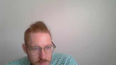 Snapshot of sklave_s chatting on June 30, 2026, 8:48 am sklave_s online show from June 30, 2026, 8:48 am