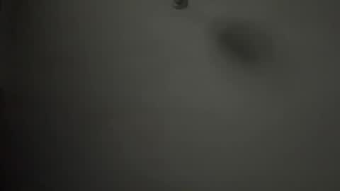 Snapshot of skuzzy25 chatting on December 13, 2024, 3:38 am skuzzy25 online show from December 13, 2024, 3:38 am