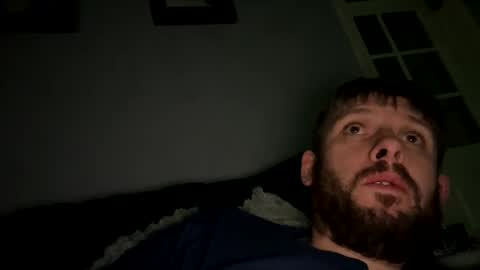 Snapshot of skuzzy25 chatting on December 21, 2024, 6:19 am skuzzy25 online show from December 21, 2024, 6:19 am