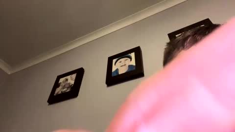 Snapshot of skuzzy25 chatting on December 25, 2024, 8:28 pm skuzzy25 online show from December 25, 2024, 8:28 pm