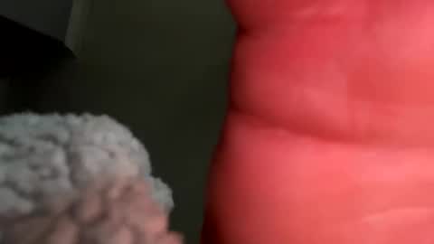 Snapshot of skuzzy25 chatting on March 8, 2025, 11:05 am skuzzy25 online show from March 8, 2025, 11:05 am