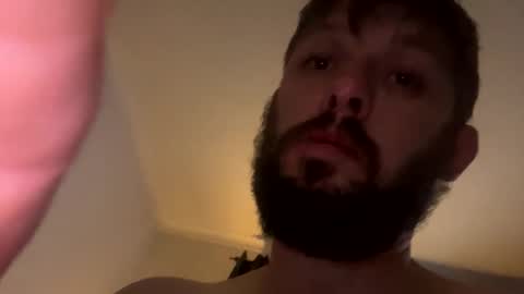 Snapshot of skuzzy25 chatting on October 17, 2025, 6:38 am skuzzy25 online show from October 17, 2025, 6:38 am