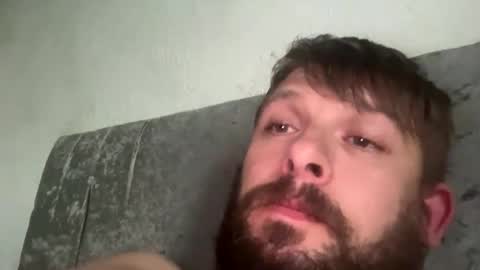 Snapshot of skuzzy25 chatting on October 21, 2025, 7:20 am skuzzy25 online show from October 21, 2025, 7:20 am