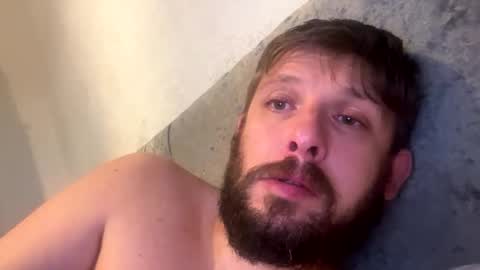 Snapshot of skuzzy25 chatting on October 24, 2025, 7:05 am skuzzy25 online show from October 24, 2025, 7:05 am