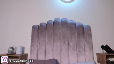 Sky Caroline online show from February 21, 2025, 2:27 pm