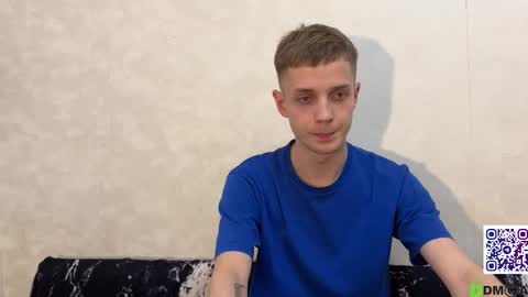 Snapshot of sky_hunter chatting on September 17, 2025, 12:51 pm sky_hunter online show from September 17, 2025, 12:51 pm