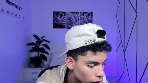 Daniel online show from November 28, 2025, 9:17 pm