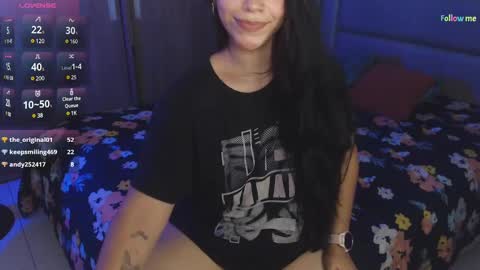 Snapshot of sky_lover_ chatting on December 16, 2024, 8:26 pm Sky  online show from December 16, 2024, 8:26 pm
