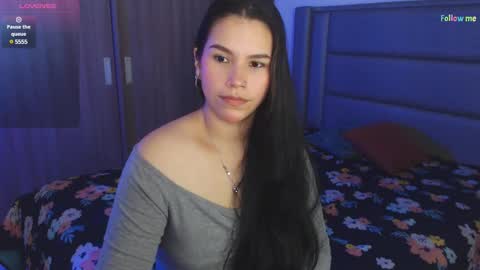 Snapshot of sky_lover_ chatting on December 18, 2024, 3:11 pm Sky  online show from December 18, 2024, 3:11 pm
