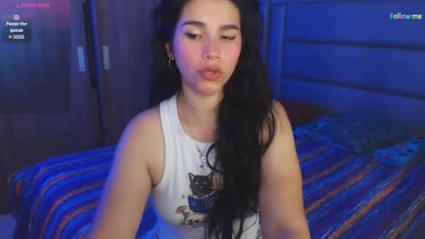 Snapshot of sky_lover_ chatting on March 3, 2025, 9:22 am Sky  online show from March 3, 2025, 9:22 am