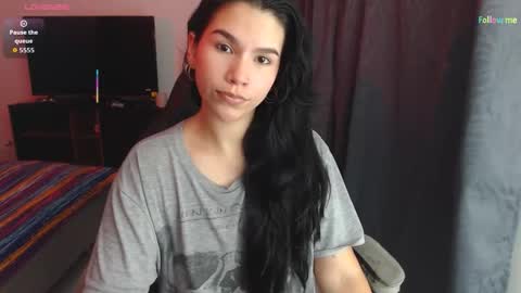 Snapshot of sky_lover_ chatting on October 12, 2025, 10:14 am Sky  online show from October 12, 2025, 10:14 am