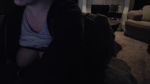 SKYLE   online show from March 14, 2026, 12:17 am