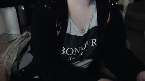 SKYLE   online show from March 24, 2026, 8:36 pm